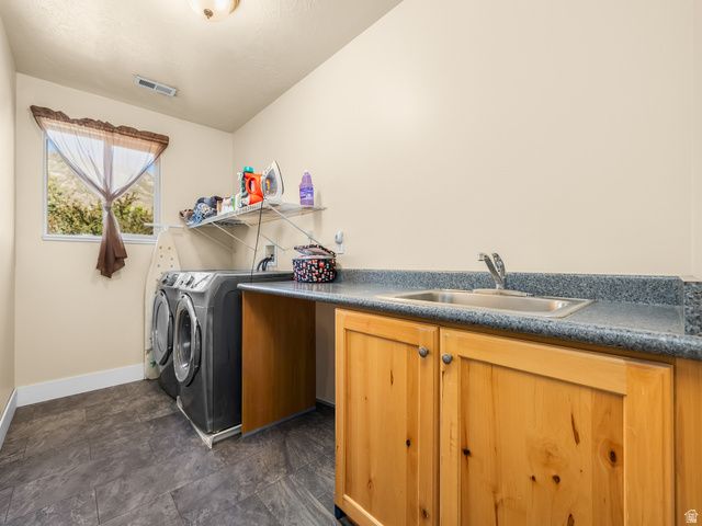 1425 N MANILA CT, Pleasant Grove, UT 84062