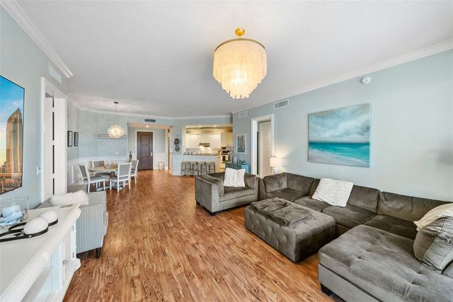 470 MANDALAY AVENUE 303, Clearwater, FL 33767