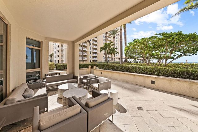 470 MANDALAY AVENUE 303, Clearwater, FL 33767