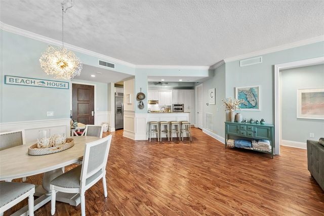 470 MANDALAY AVENUE 303, Clearwater, FL 33767