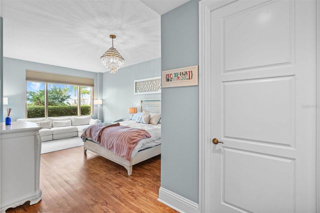 470 MANDALAY AVENUE 303, Clearwater, FL 33767