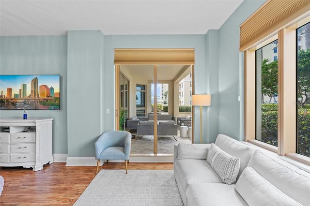 470 MANDALAY AVENUE 303, Clearwater, FL 33767