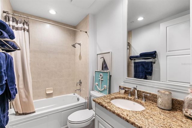 470 MANDALAY AVENUE 303, Clearwater, FL 33767