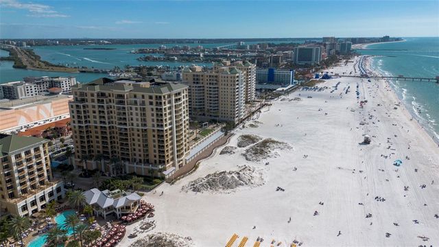 470 MANDALAY AVENUE 303, Clearwater, FL 33767