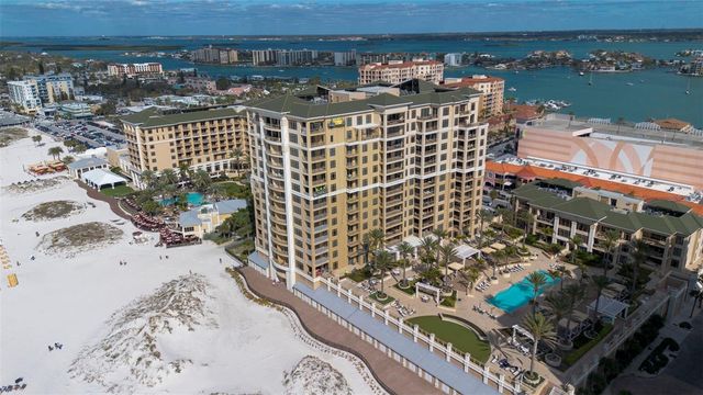 470 MANDALAY AVENUE 303, Clearwater, FL 33767