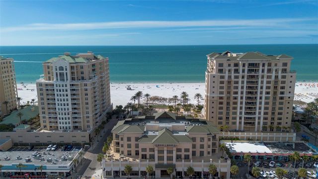 470 MANDALAY AVENUE 303, Clearwater, FL 33767