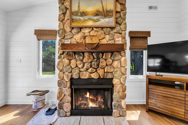 4214 Poplar DRIVE, Delavan, WI 53115