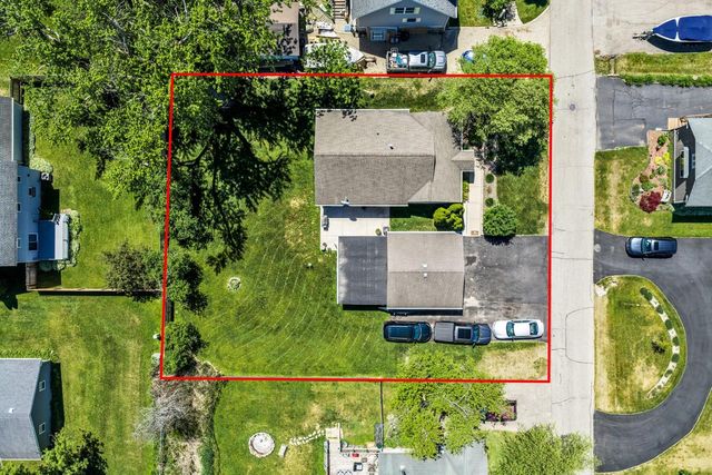 4214 Poplar DRIVE, Delavan, WI 53115