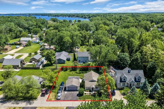 4214 Poplar DRIVE, Delavan, WI 53115