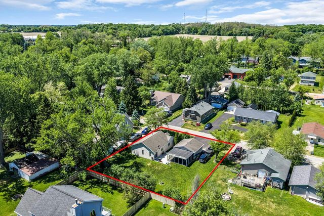 4214 Poplar DRIVE, Delavan, WI 53115