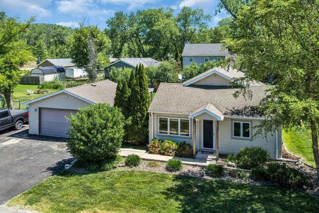 4214 Poplar DRIVE, Delavan, WI 53115