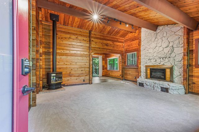 19646 Inspiration Dr, Pioneer, CA 95666