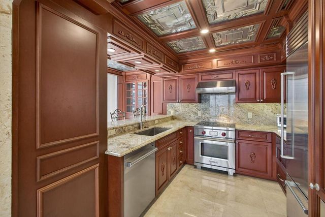 3400 N Ocean Drive 2002, Singer Island, FL 33404