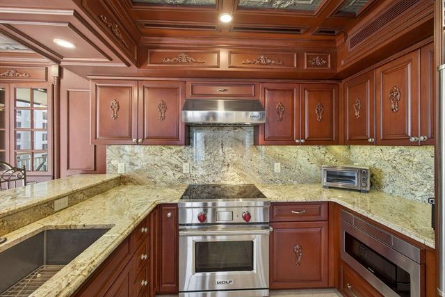 3400 N Ocean Drive 2002, Singer Island, FL 33404