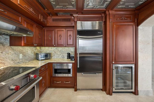 3400 N Ocean Drive 2002, Singer Island, FL 33404