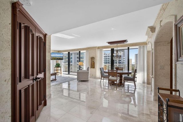 3400 N Ocean Drive 2002, Singer Island, FL 33404