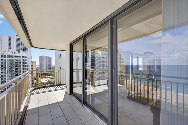 3400 N Ocean Drive 2002, Singer Island, FL 33404