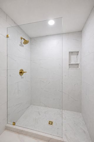 4167 Arlington Drive, Royal Oak City, MI 48073