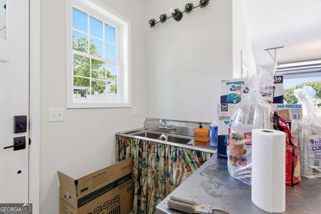 458 Prior Street, Gainesville, GA 30501
