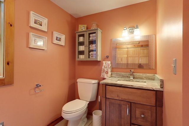 23-A Heald St, Pepperell, MA 01463