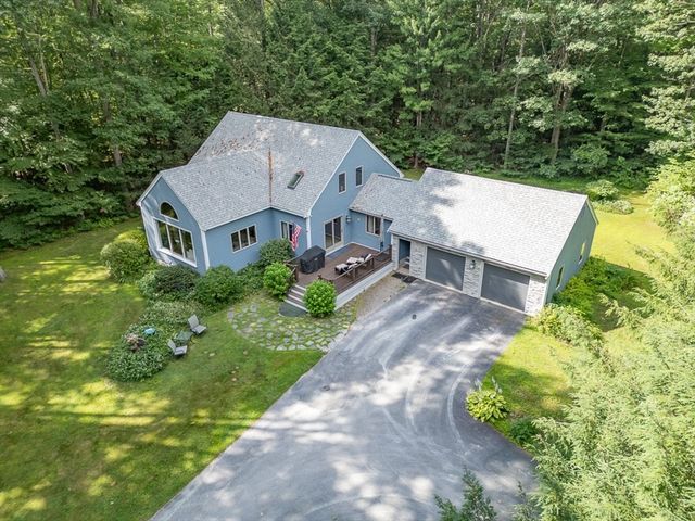23-A Heald St, Pepperell, MA 01463