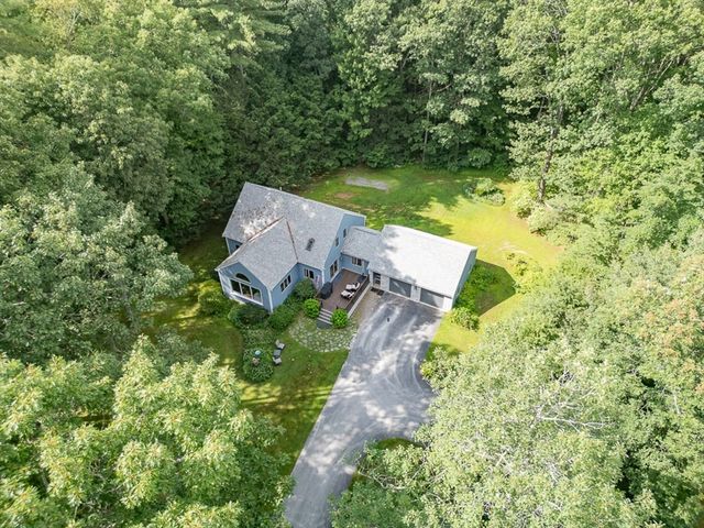 23-A Heald St, Pepperell, MA 01463