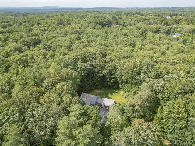 23-A Heald St, Pepperell, MA 01463