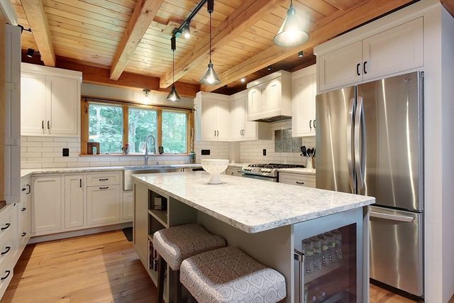 23-A Heald St, Pepperell, MA 01463
