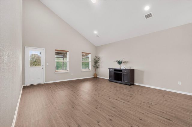 5905 Diamondleaf BND, Austin, TX 78724