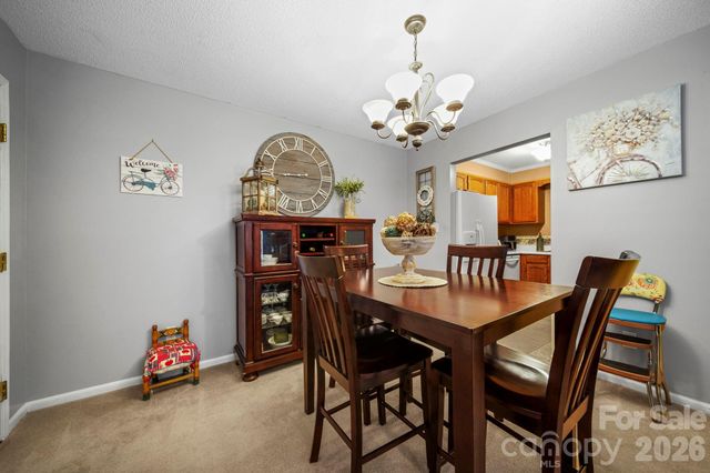 109 Carriage House Drive, Kannapolis, NC 28081