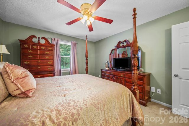 109 Carriage House Drive, Kannapolis, NC 28081