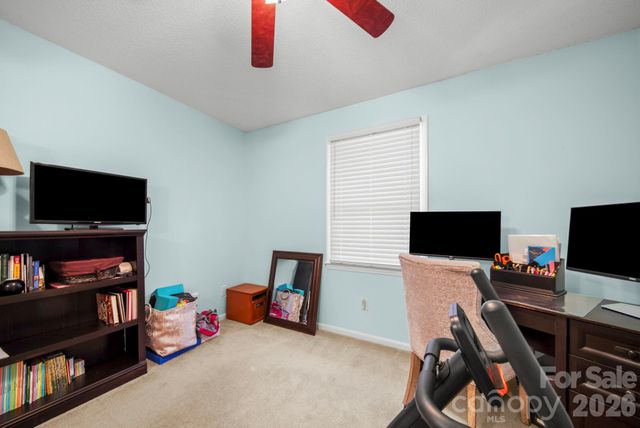 109 Carriage House Drive, Kannapolis, NC 28081