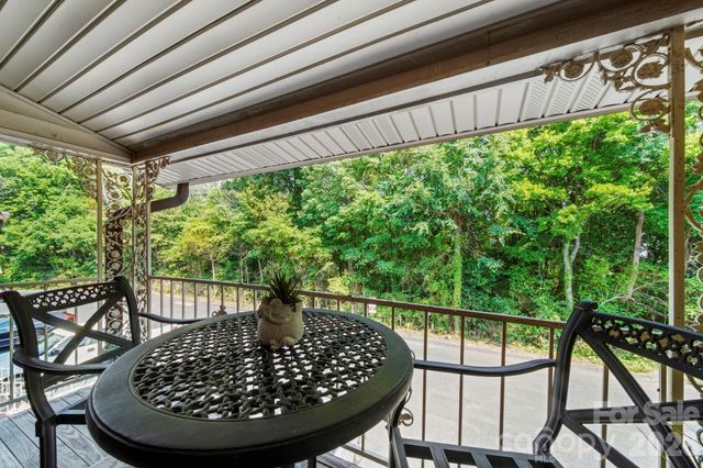 109 Carriage House Drive, Kannapolis, NC 28081