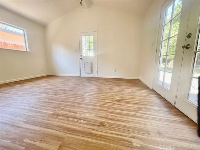 7339 White Oak, Reseda, CA 91335