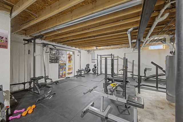 24224 Konarska Drive, Brownstown Twp, MI 48134