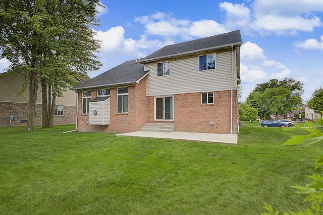 24224 Konarska Drive, Brownstown Twp, MI 48134