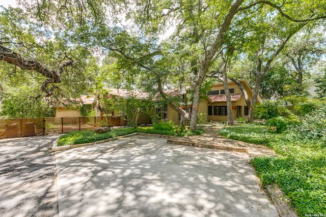 236 Castano, San Antonio, TX 78209