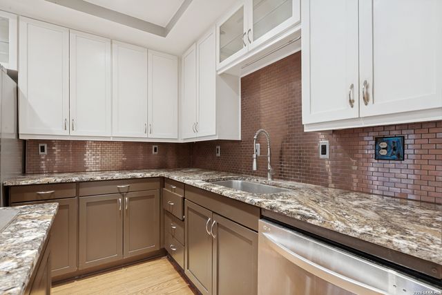 236 Castano, San Antonio, TX 78209