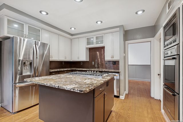 236 Castano, San Antonio, TX 78209