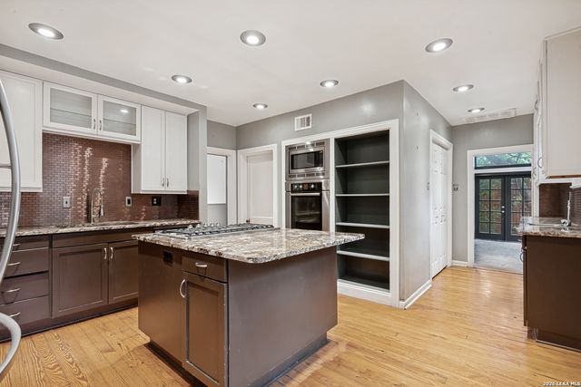 236 Castano, San Antonio, TX 78209