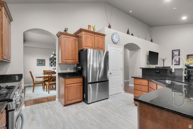 1391 S CANYON VIEW DR, Saratoga Springs, UT 84045