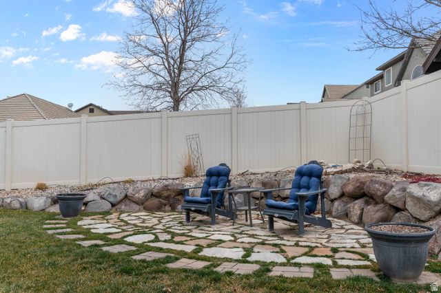 1391 S CANYON VIEW DR, Saratoga Springs, UT 84045