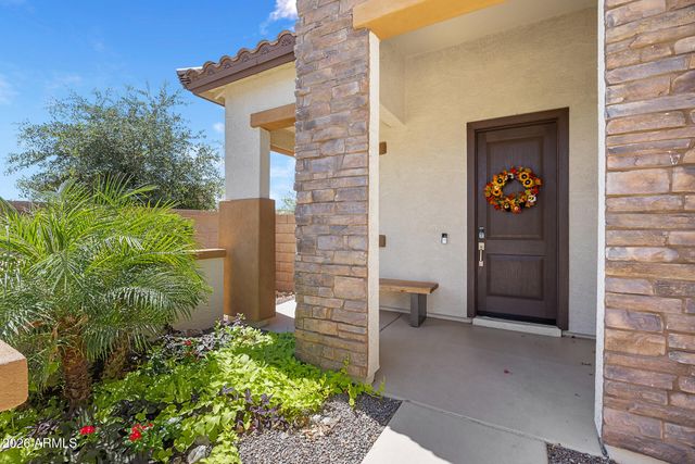 17241 W ALICE Avenue, Waddell, AZ 85355