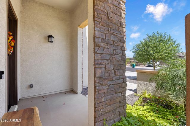 17241 W ALICE Avenue, Waddell, AZ 85355