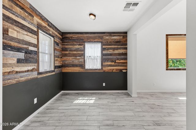 17241 W ALICE Avenue, Waddell, AZ 85355