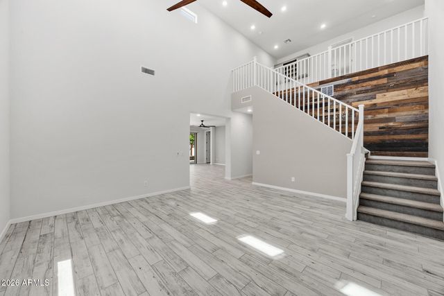 17241 W ALICE Avenue, Waddell, AZ 85355