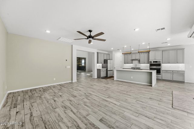 17241 W ALICE Avenue, Waddell, AZ 85355