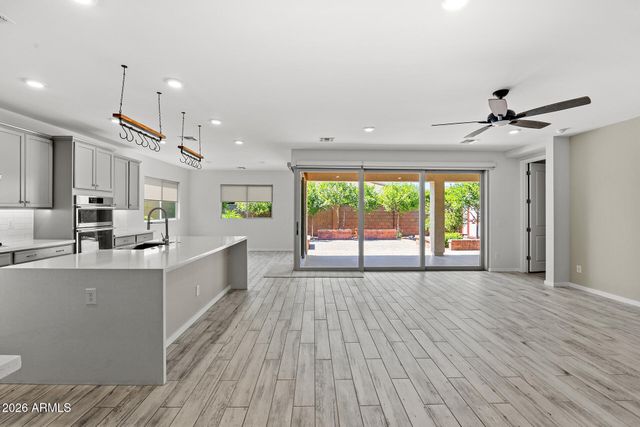 17241 W ALICE Avenue, Waddell, AZ 85355