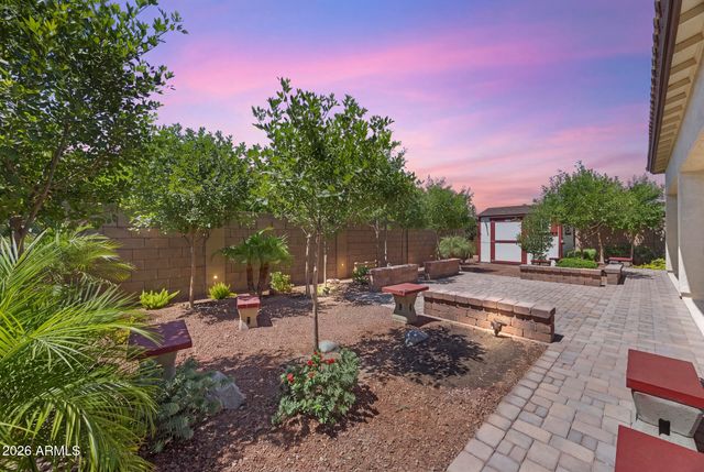 17241 W ALICE Avenue, Waddell, AZ 85355