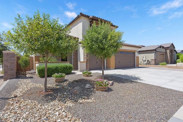 17241 W ALICE Avenue, Waddell, AZ 85355